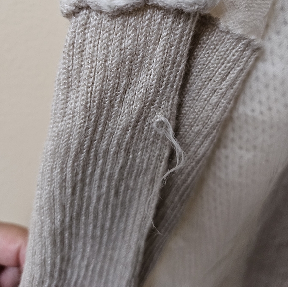 BKE Women’s Cream Crochet Textured Lace Knit Button Up Sheer Cardigan Sweater M - Picture 6 of 10